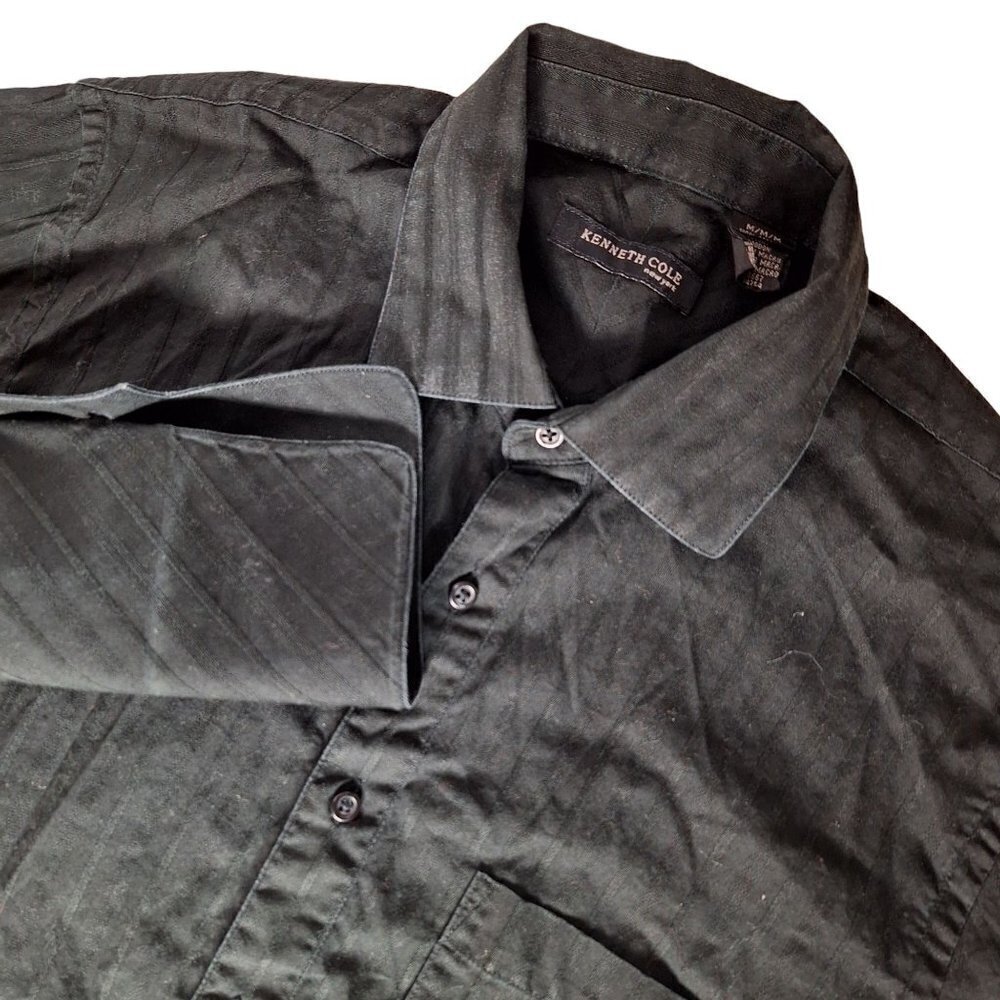 Kenneth Cole New York Men's Black Button Up Shirt Medium